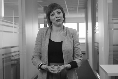 Erika, Inside Sales at TTI Austria, speaking in a career testimonial video.